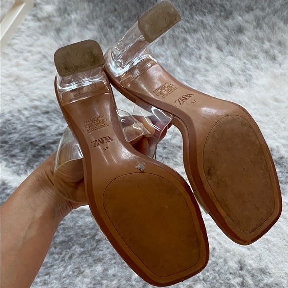 Zara Women's Transparent and Tan Heels - Picture 6 of 10